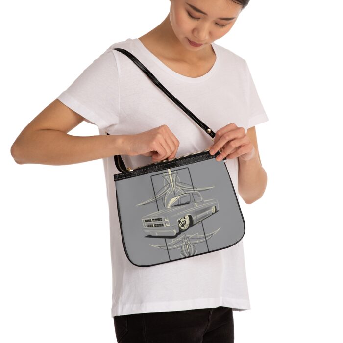Squarebody art with pinstriping  Small Shoulder Bag - Image 3