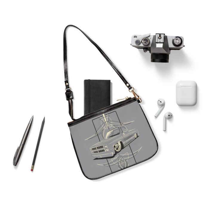 Squarebody art with pinstriping  Small Shoulder Bag - Image 4